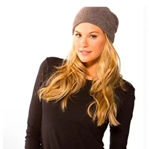 Barefoot Dreams Cozychic Lite confetti Beanie/ gray- Dark Brown